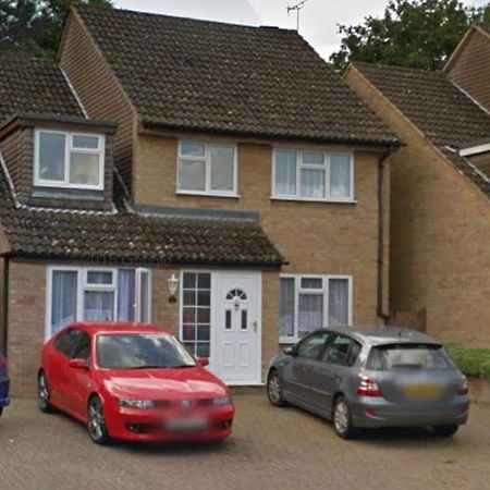 The Marlborough Villa Crawley  Ngoại thất bức ảnh